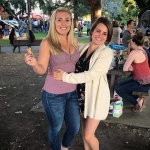 Meet your Posher, Candace